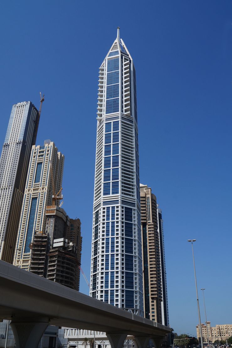𝟐𝟑 𝐌𝐚𝐫𝐢𝐧𝐚 –  Highest Skyscraper in Dubai Marina